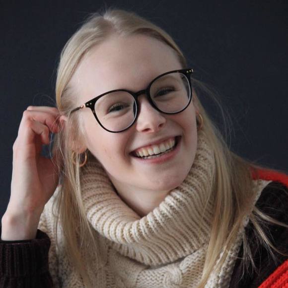 Meet your Posher, Stella - Picture 1 of 1